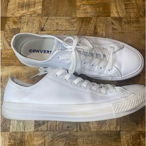 USED Converse Leather Chuck Taylor